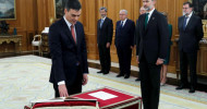 Spain’s new PM first to take oath of office without bible