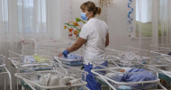 8 Arrested in Russia’s First Surrogacy Probe