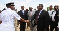 Somali PM Omar Abdirashid Sharmarke has dismissed his newly formed cabinet.