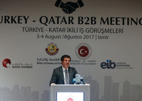 Turkey, Qatar, Iran to discuss land route alternatives amid Gulf spat, economy minister says