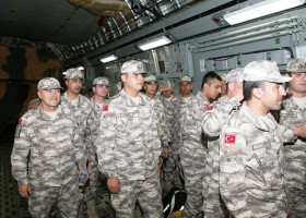 Turkish troops hold joint military exercises with Qatari troops in Doha