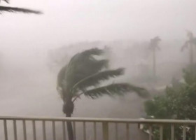 Irma: Six dead at Florida nursing home left without power(BBC)