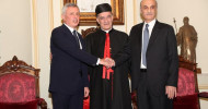 Lebanese Christian civil war foes shake hands, make up after 40 years