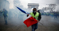 All eyes on Macron after fresh Yellow Vest protests hit Paris