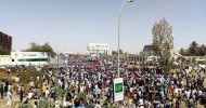 Sudan security forces ‘fire tear gas’ at protesters in Khartoum Witnesses say troops deployed around army headquarters as security forces try to break up sit-in protest.