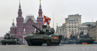 Steel muscles of Moscow’s V-Day parade: Clouds prohibit air show, but armor still stunning (PHOTOS)