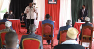 Uhuru holds talks with Somali community elders at State House